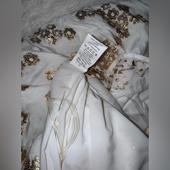 NWOT House of CB Caprina Embroidered Floral Trumpet Gown Sz M - Picture 9 of 10